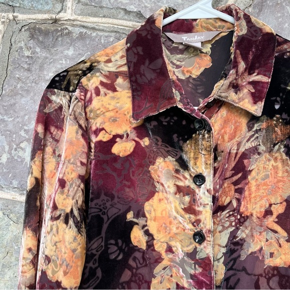 90’s velvet and mesh button down shirt - Picture 2 of 6